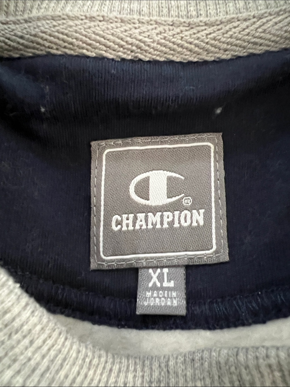 Champion Men's Crewneck Sweatshirt - Light Gray